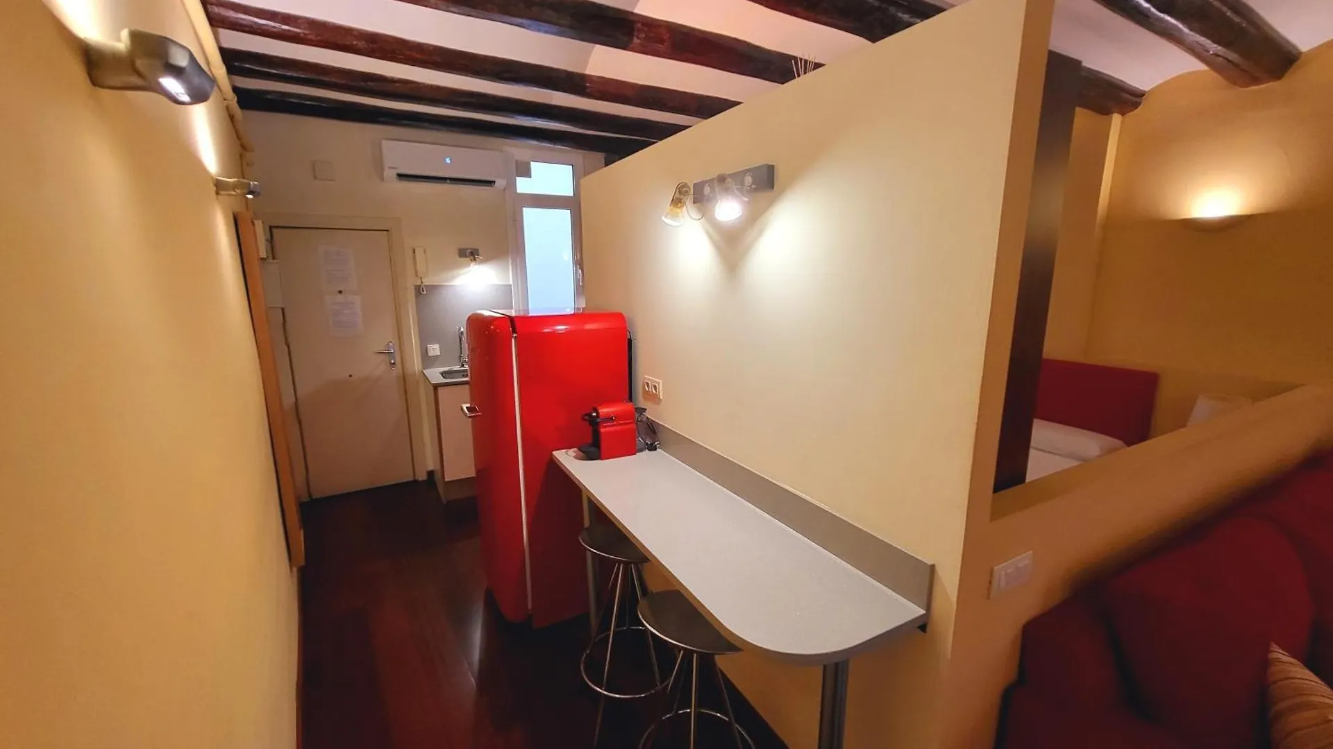 ברצלונה Apartment Ramblas Plaza Catalunya -Wi-Fi 300 Mbps 0*,