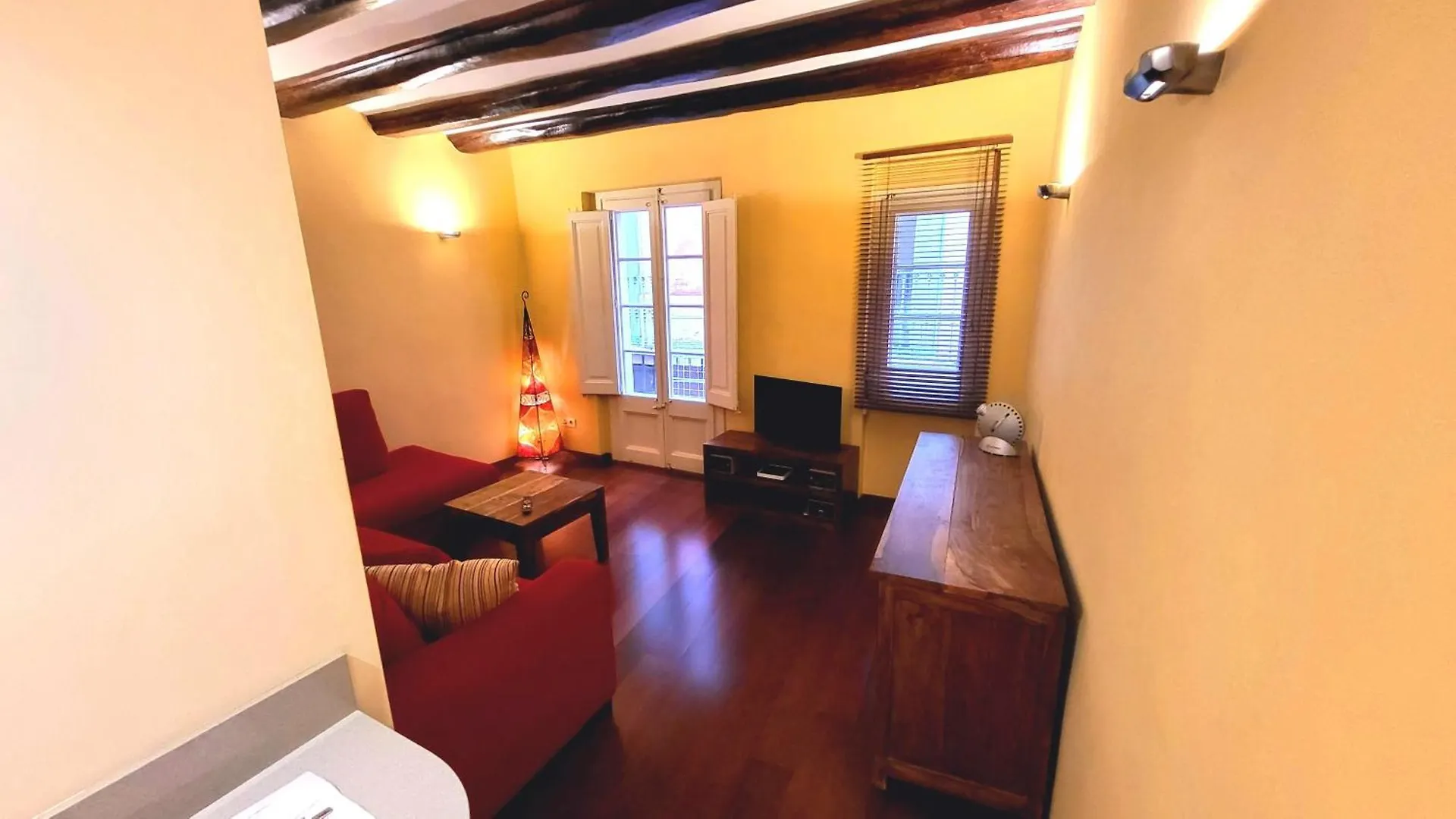 ברצלונה Apartment Ramblas Plaza Catalunya -Wi-Fi 300 Mbps 0*,
