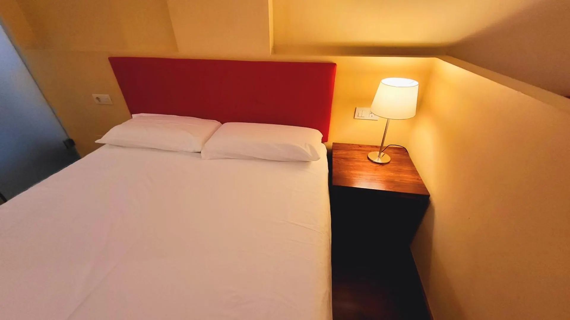 ברצלונה Apartment Ramblas Plaza Catalunya -Wi-Fi 300 Mbps