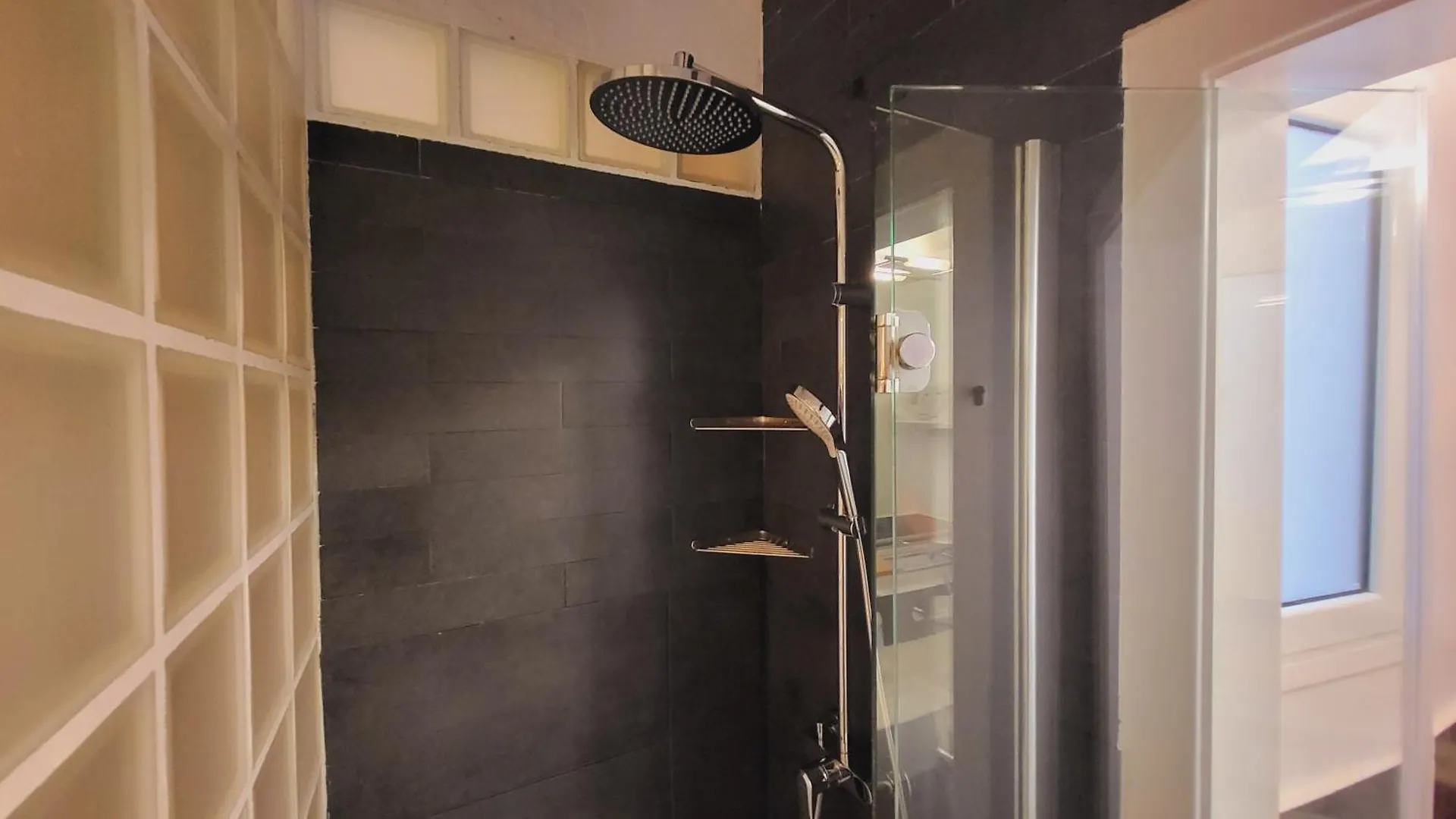 Apartment Ramblas Plaza Catalunya -Wi-Fi 300 Mbps Barcelona