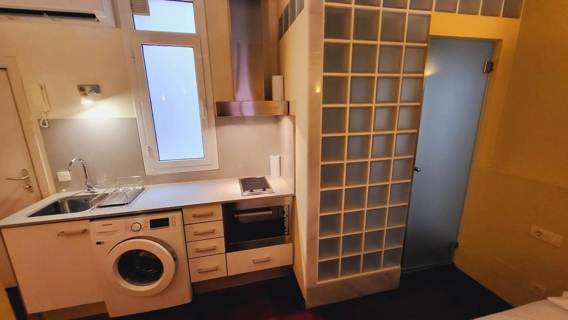 Apartment Ramblas Plaza Catalunya -Wi-Fi 300 Mbps Barcelona Spanien